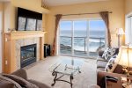 Nautical Breeze, Gorgeous Oceanfront Living Room and Large Smart TV